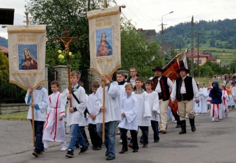 OGŻ ZP na uroczystościach Bożego Ciała w Radziechowach i Wieprzu