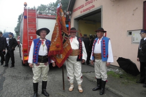 Poświęcenie  samochodu strażackiego  OSP Juszczyna - 6.07.2013r - zdjęcie1