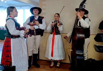 Dla Jubilatów i pensonariuszy DPS