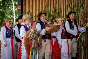Dożynki i 3 Jubileusze w Radziechowach - zdjęcie15