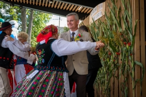 Dożynki i 3 Jubileusze w Radziechowach - zdjęcie14