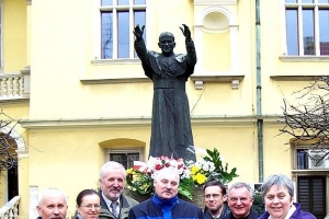 Spotkanie Fundacji Szlaki Papieskie  z Ks. Kardynałem S. Dziwiszem - zdjęcie3