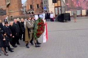 Pogrzeb  Prezydenta RP Lecha Kaczyńskiego w raz z małżonką - zdjęcie19